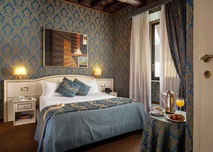 Charme Spagna Boutique 3* Roma