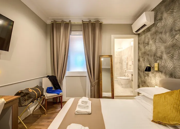 Charme Spagna Boutique Hotel 3*