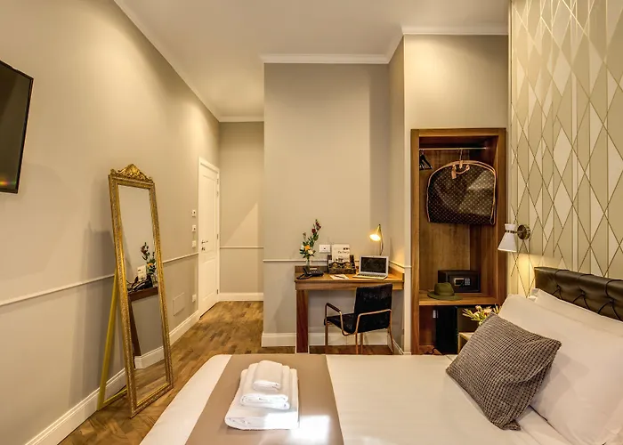 Hotel Charme Spagna Boutique 3*