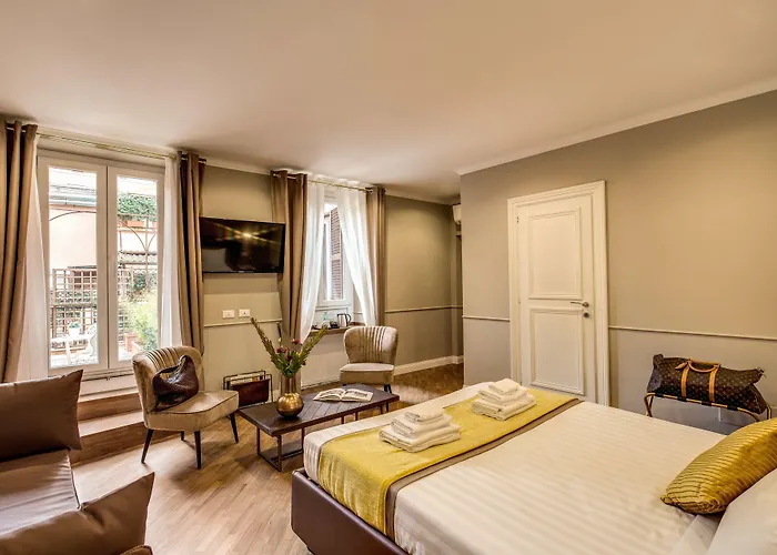 Charme Spagna Boutique Hotel 3*