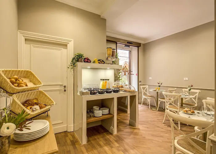 Charme Spagna Boutique Hotel 3*